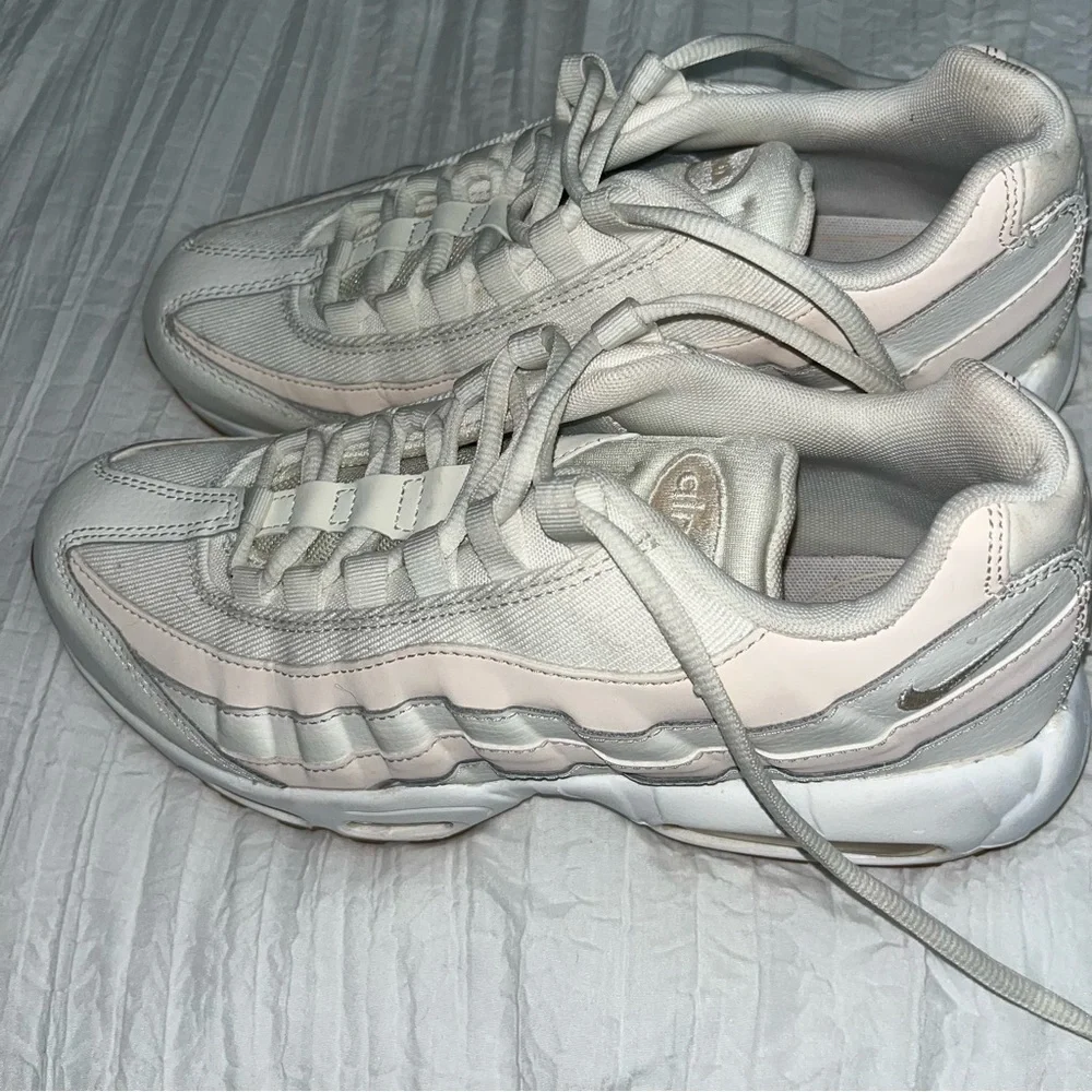 Nike Air Max 95 - Picture 3 of 7